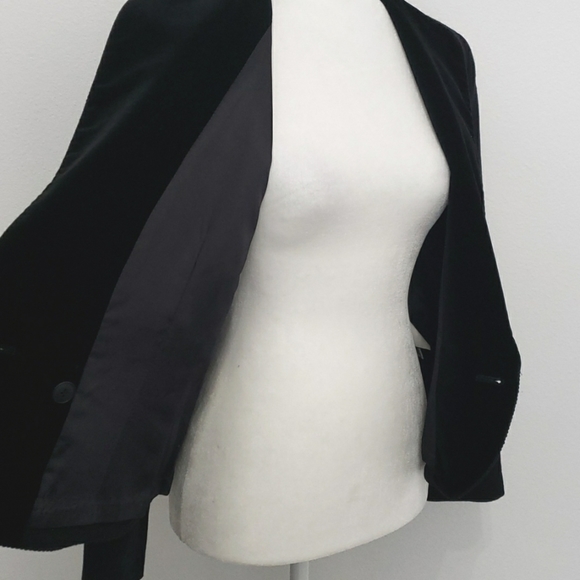 PENDLETON WOOLEN MILLS 100% WOOL BLAZER WITH VELVET COLLAR, WOMEN'S: 14P, $65 - Picture 7 of 11